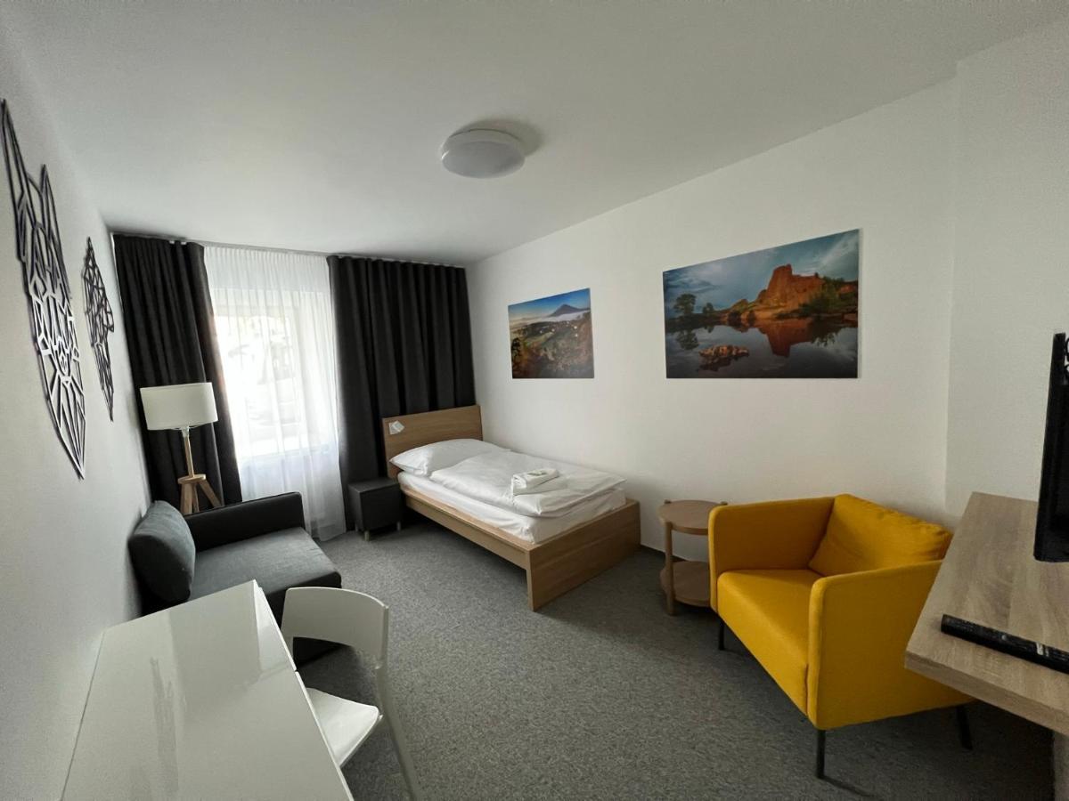 Hotel ヴァルンスドルフ エクステリア 写真