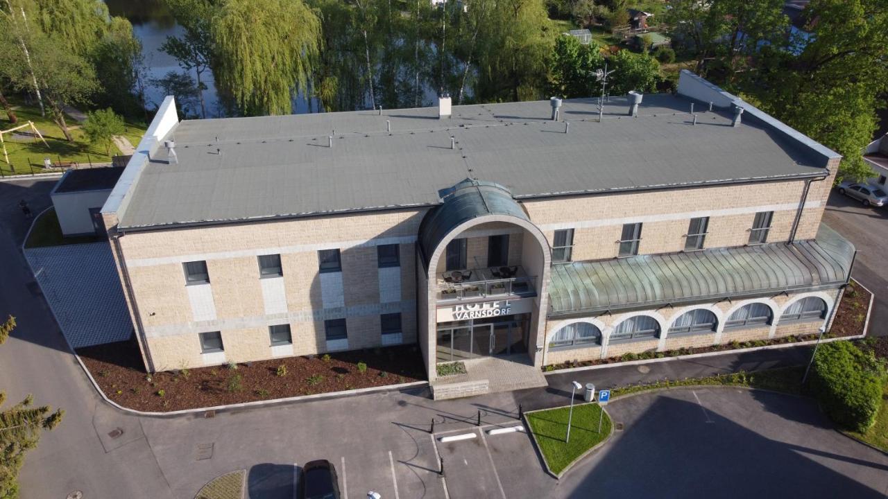 Hotel ヴァルンスドルフ エクステリア 写真