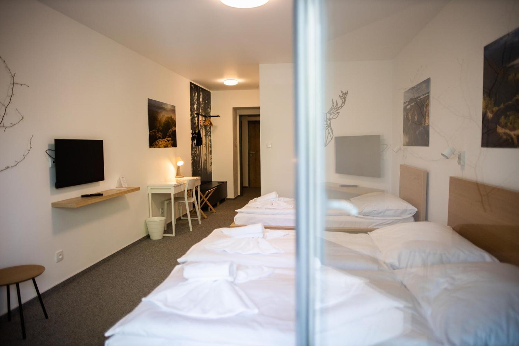 Hotel ヴァルンスドルフ エクステリア 写真